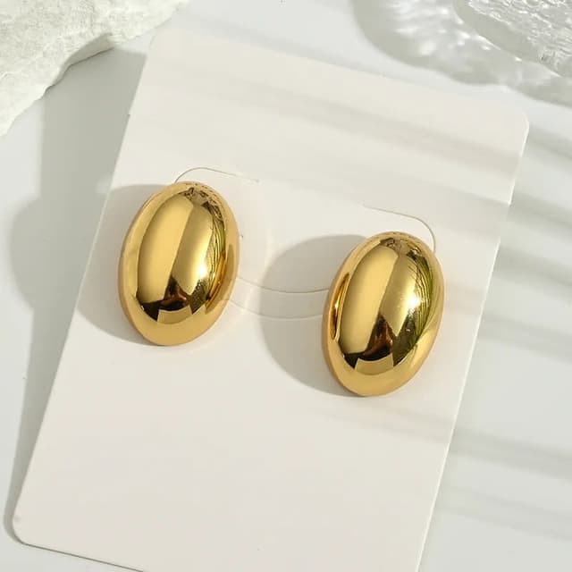 VESTA - Aretes de Acero Inoxidable Bañado en Oro 18K